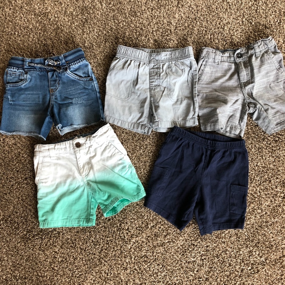 *SOLD*Lot of 5-18 month toddler shorts for summer!